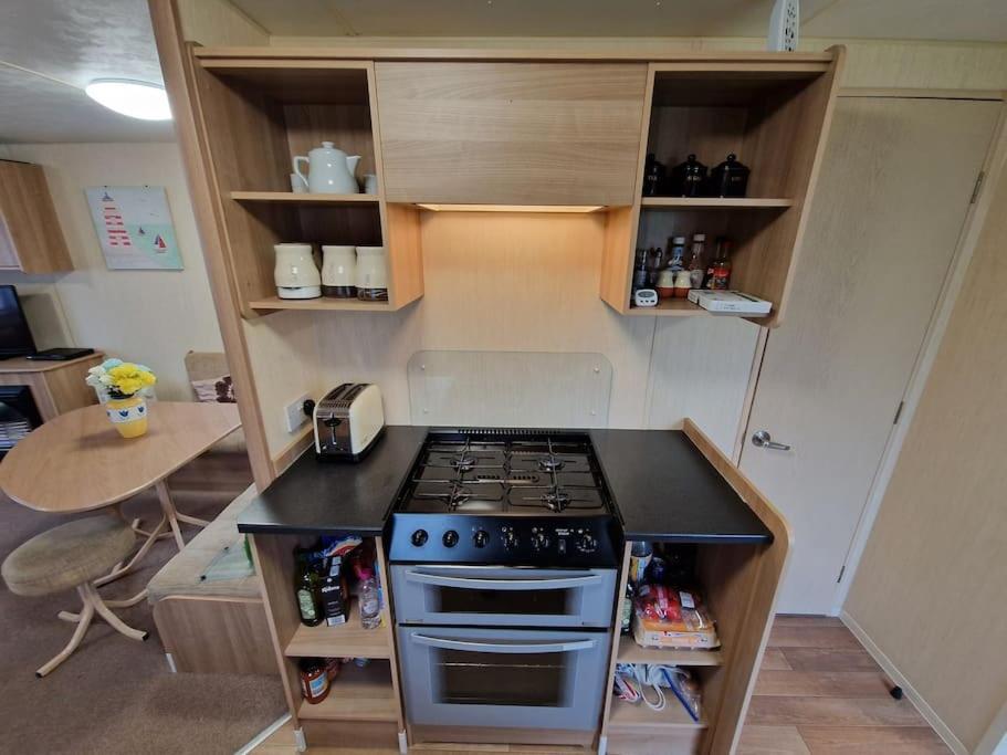 Homely 3 Bed Van @ Weymouth Bay Exterior foto