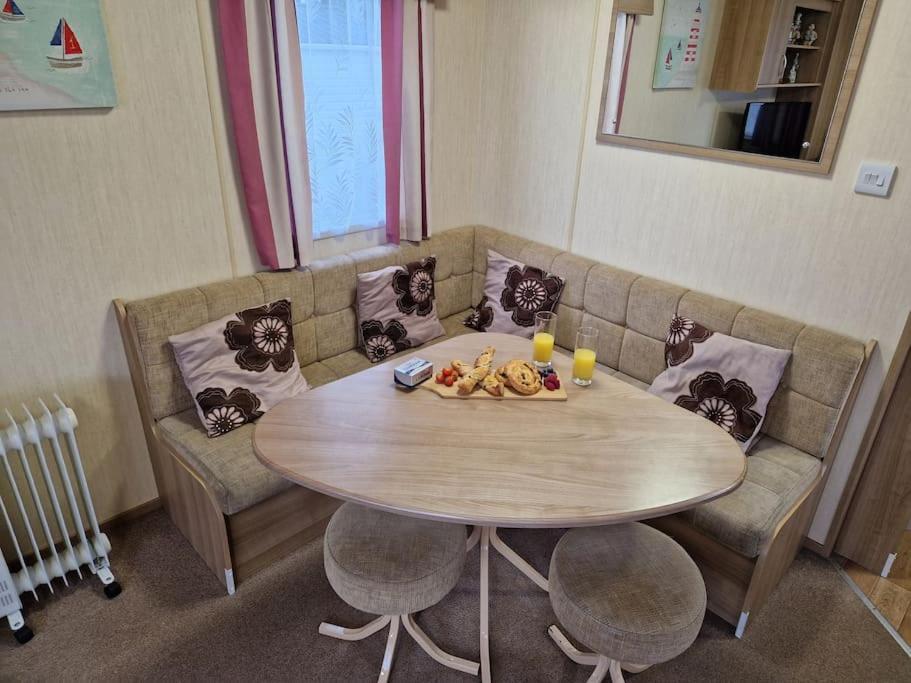 Homely 3 Bed Van @ Weymouth Bay Exterior foto